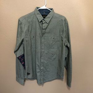 10 Deep button up